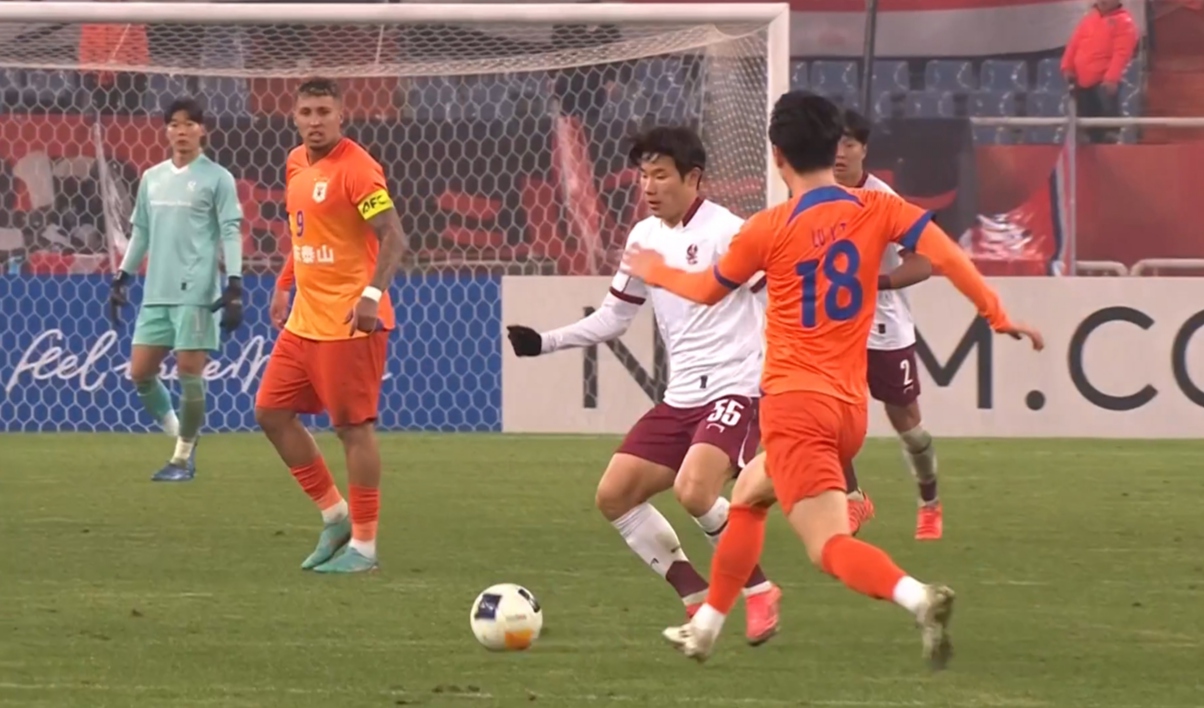 包含北京人和主场不敌山东鲁能，继续保持低迷状态的词条